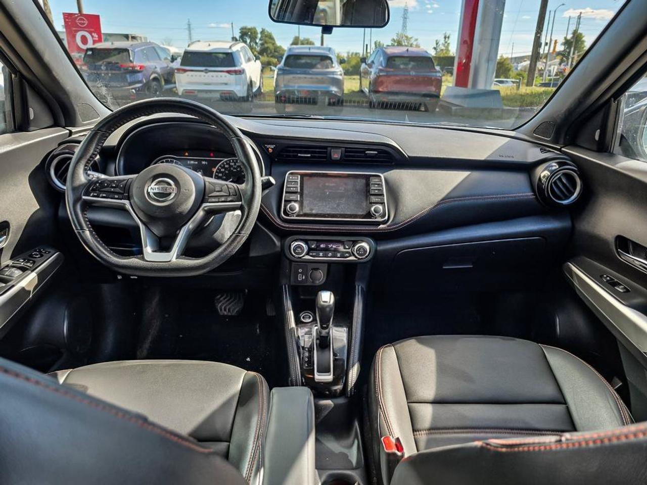 2020 Nissan Kicks SR Photo