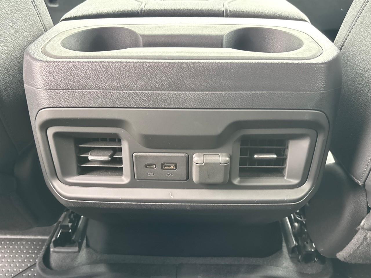 2021 Chevrolet Silverado 1500 RST Used 5 Passenger V8 4X4 Double Cab 6.6FT Truck Box with Heated Front Seats, Heated Steering Wheel, Leather Package and a 10.2 Colour Touchscreen Radio with Wireless Apple CarPlay, Wireless Android Aut Photo
