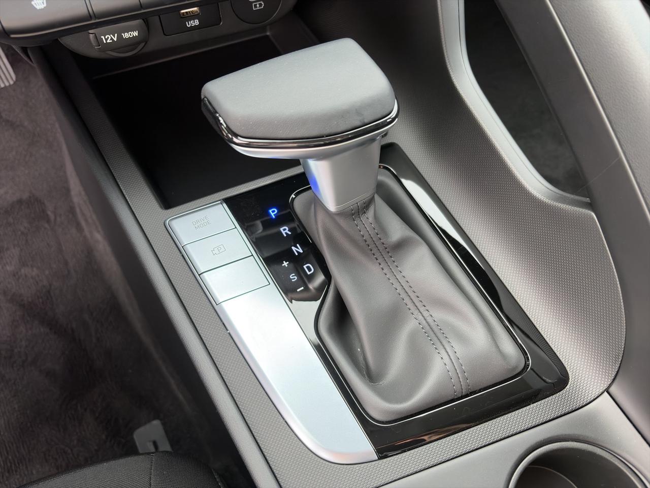 2026 Hyundai Elantra Preferred Photo