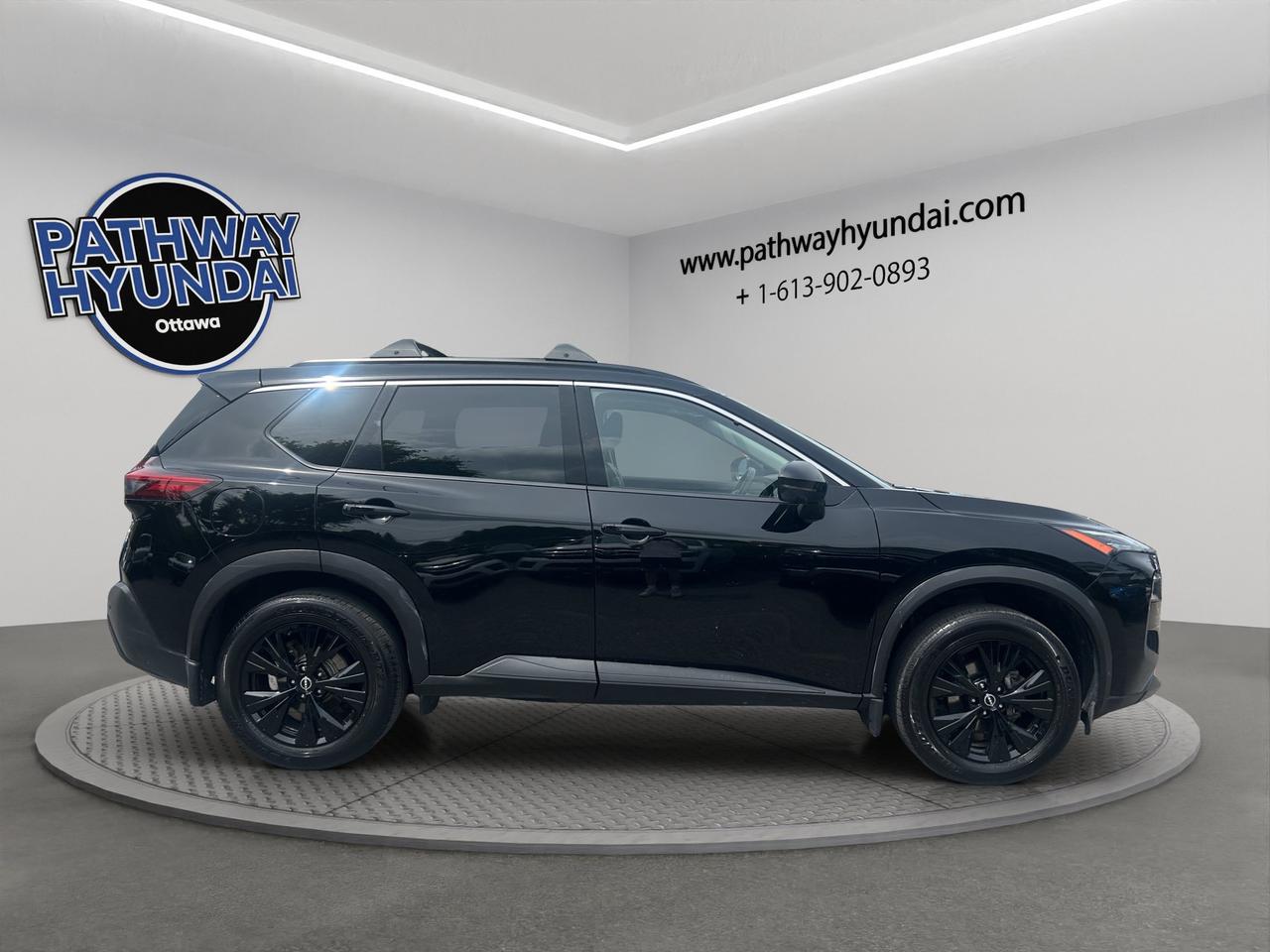 2023 Nissan Rogue SV Midnight Edition | Panoramic Sunroof | Heated Steering Wheel | Power Liftgate| Rear Traffic Alert Photo