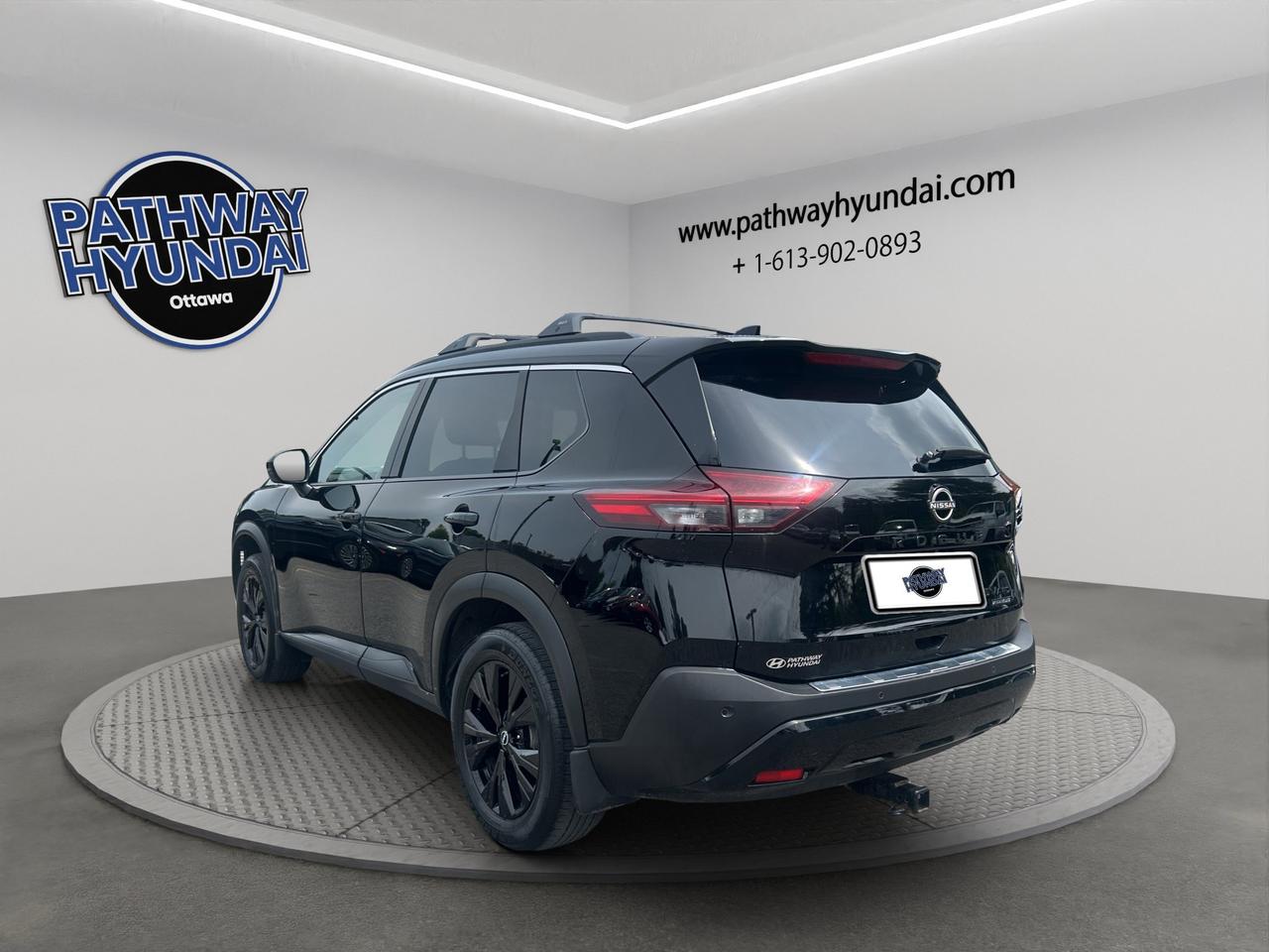 2023 Nissan Rogue SV Midnight Edition | Panoramic Sunroof | Heated Steering Wheel | Power Liftgate| Rear Traffic Alert Photo