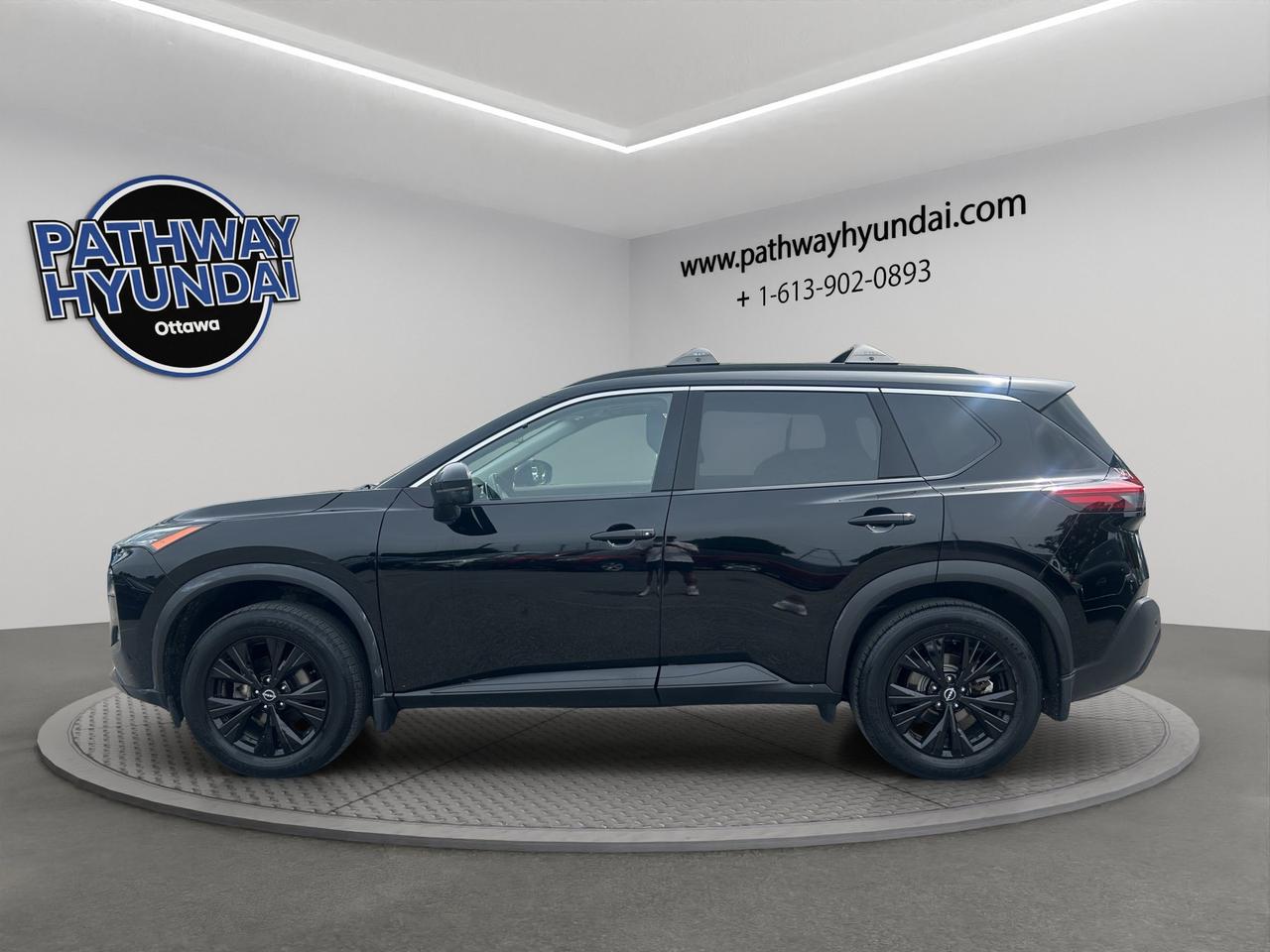 2023 Nissan Rogue SV Midnight Edition | Panoramic Sunroof | Heated Steering Wheel | Power Liftgate| Rear Traffic Alert Photo