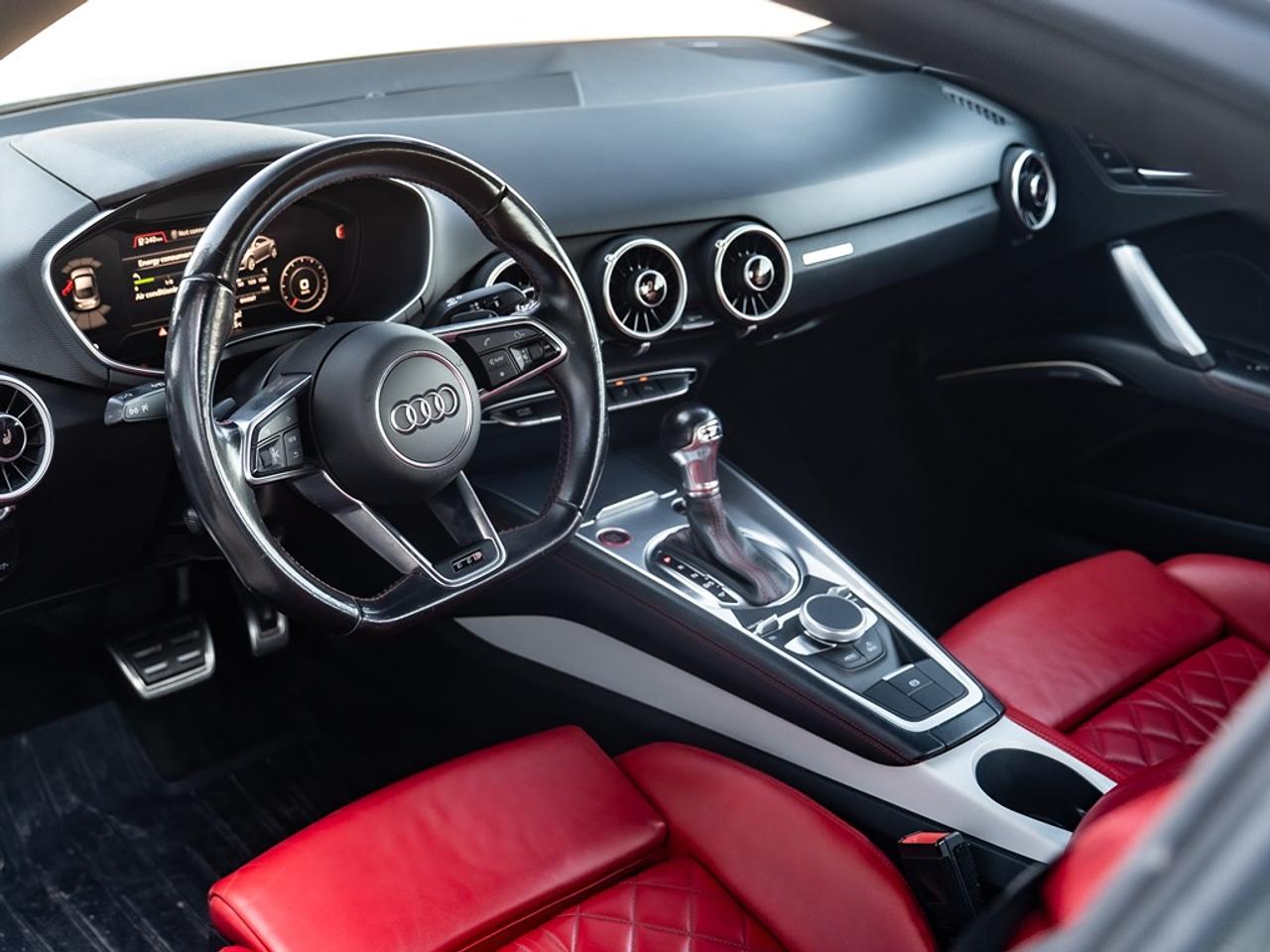 2017 Audi TTS 2dr Cpe quattro 2.0T  TTS Photo31