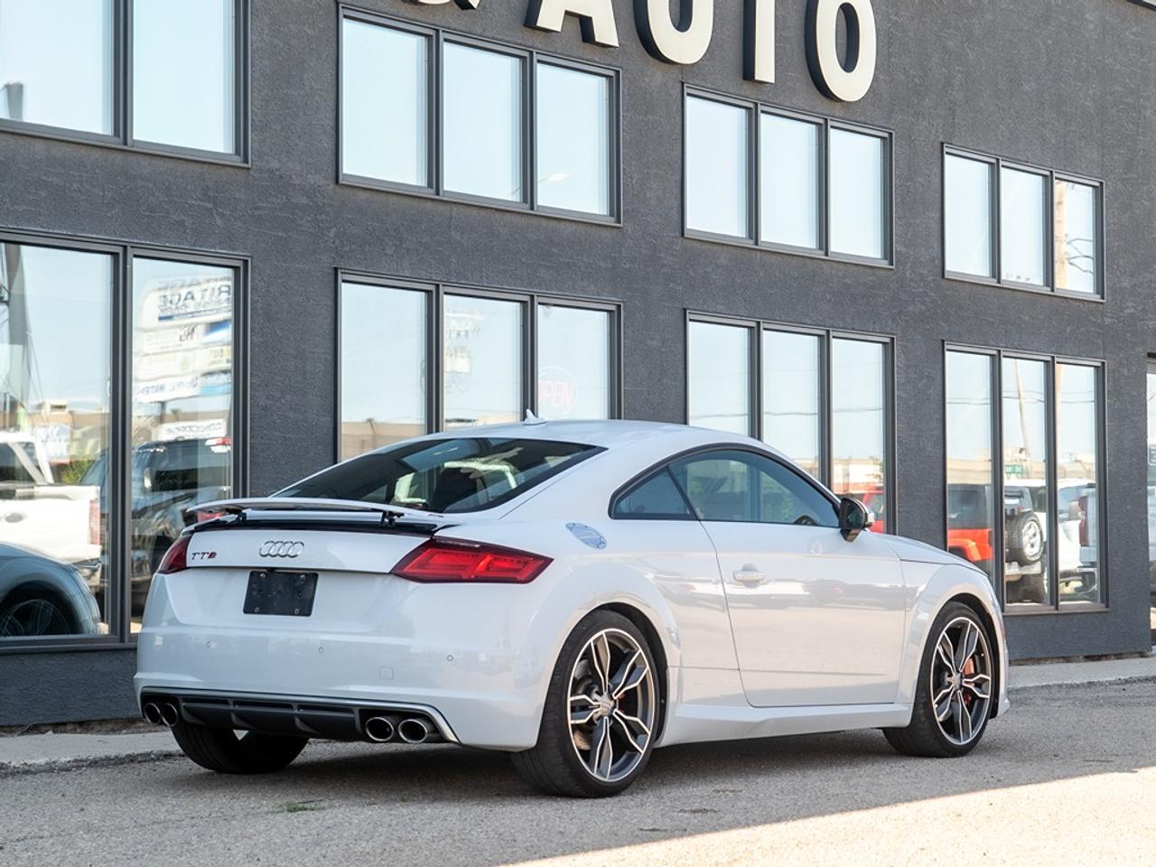 2017 Audi TTS 2dr Cpe quattro 2.0T  TTS Photo5