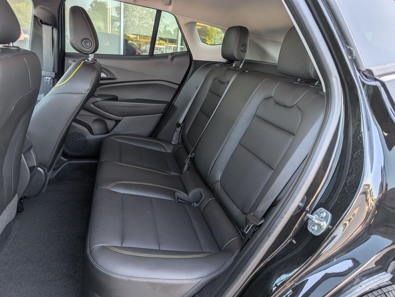 2024 Chevrolet Trax FWD 4dr ACTIV Photo