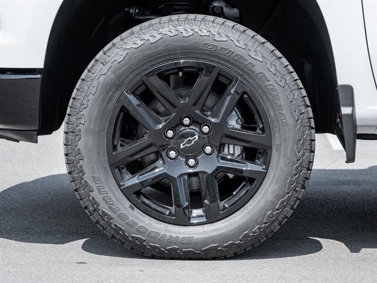2026 Chevrolet Silverado 1500 LT Trail Boss Photo3