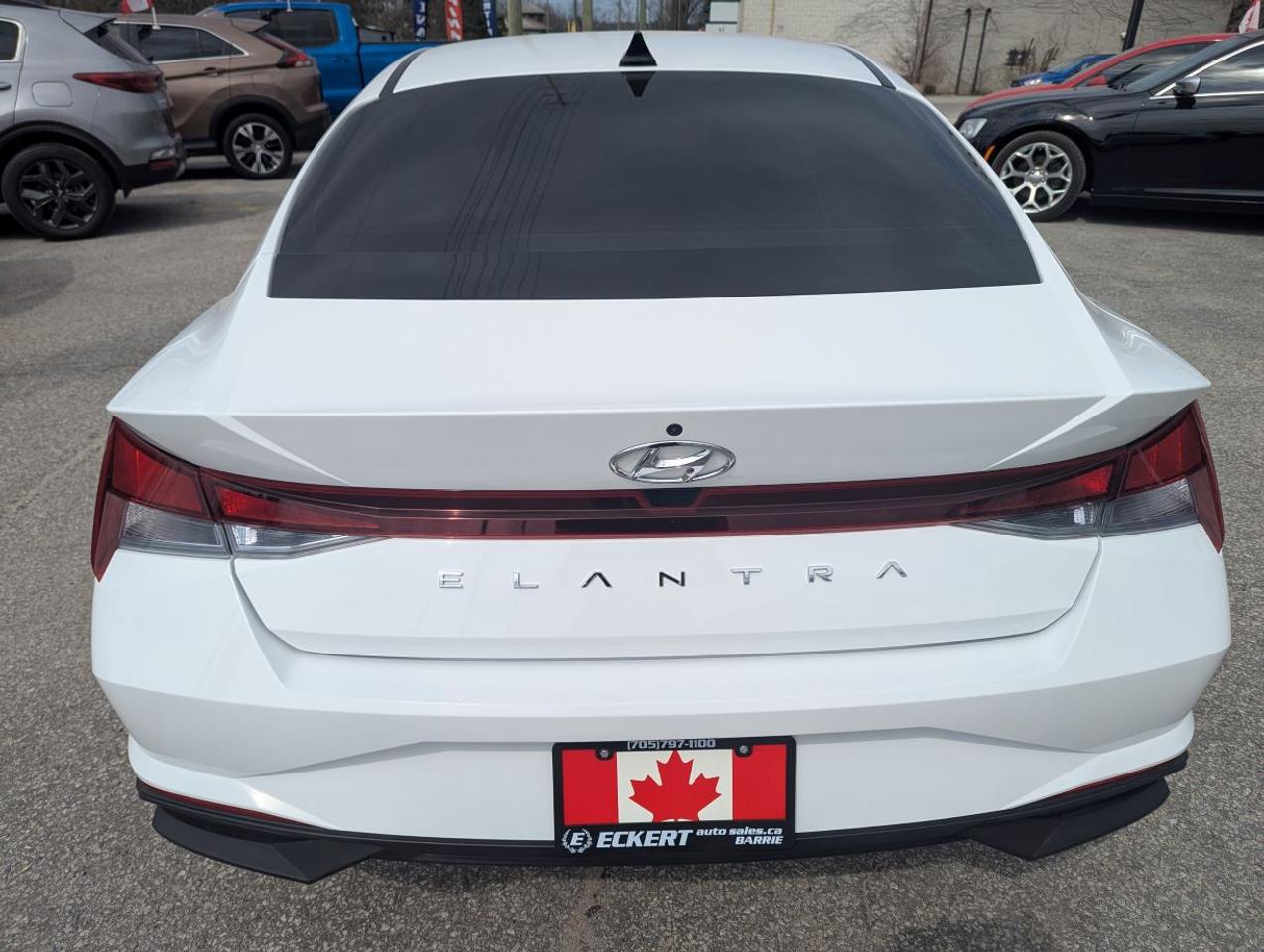 2023 Hyundai Elantra Preferred IVT w/Tech Pkg/NAVIGATION/SUNROOF!! Photo