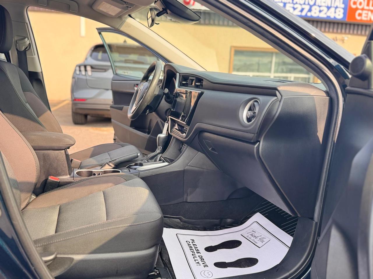 2019 Toyota Corolla AUTO NO ACCIDENT SAFETY CERTIFED BACKUP CAMERA BT Photo