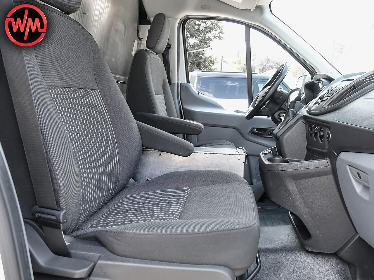 2019 Ford Transit 350 LOW ROOF*SHELVES*ROOF RACK*REVERSE CAMERA Photo