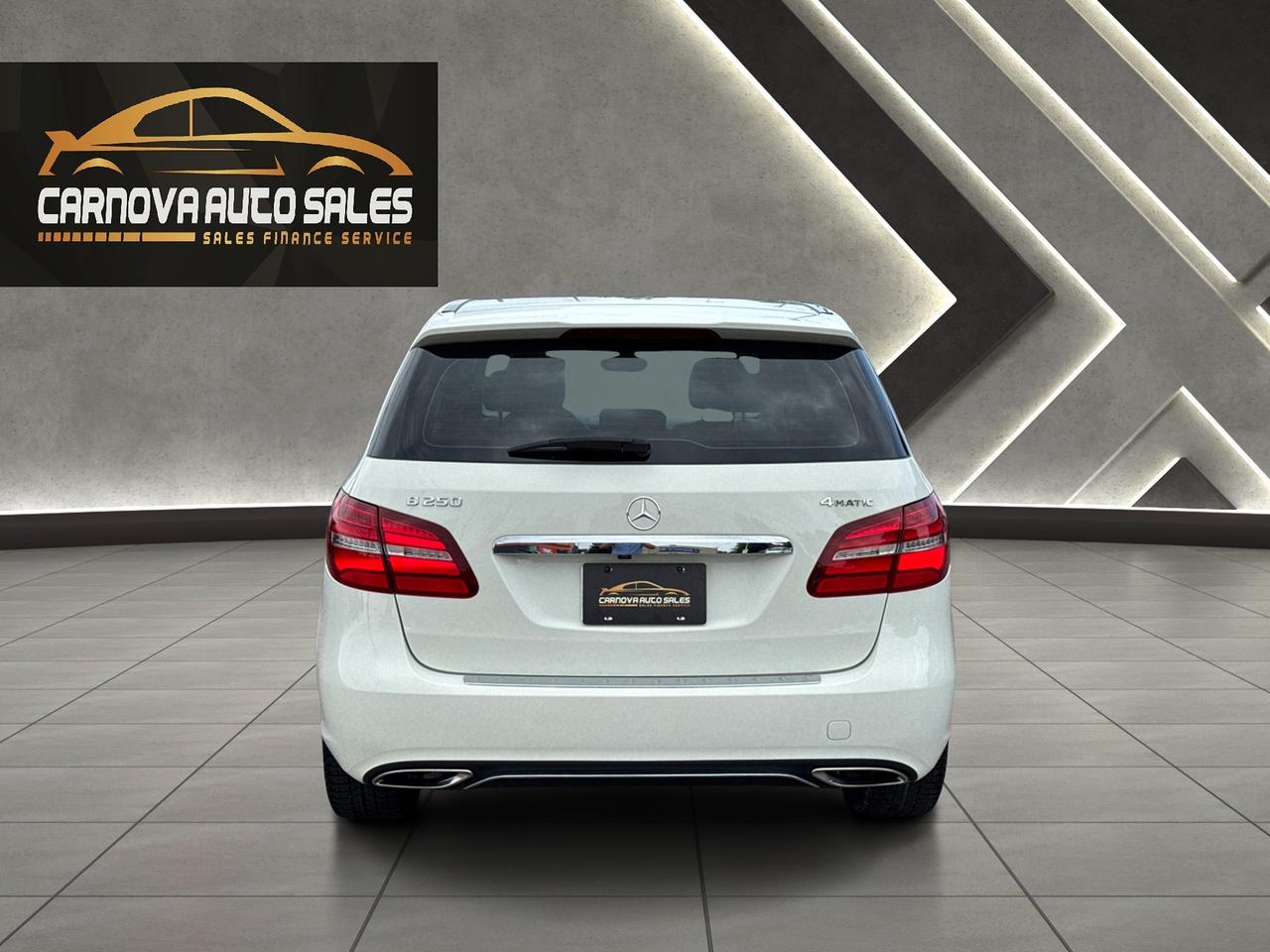 2018 Mercedes-Benz B-Class B250 4MATIC Sports Tourer+CLEAN CARFAX+GPS+Roof Photo