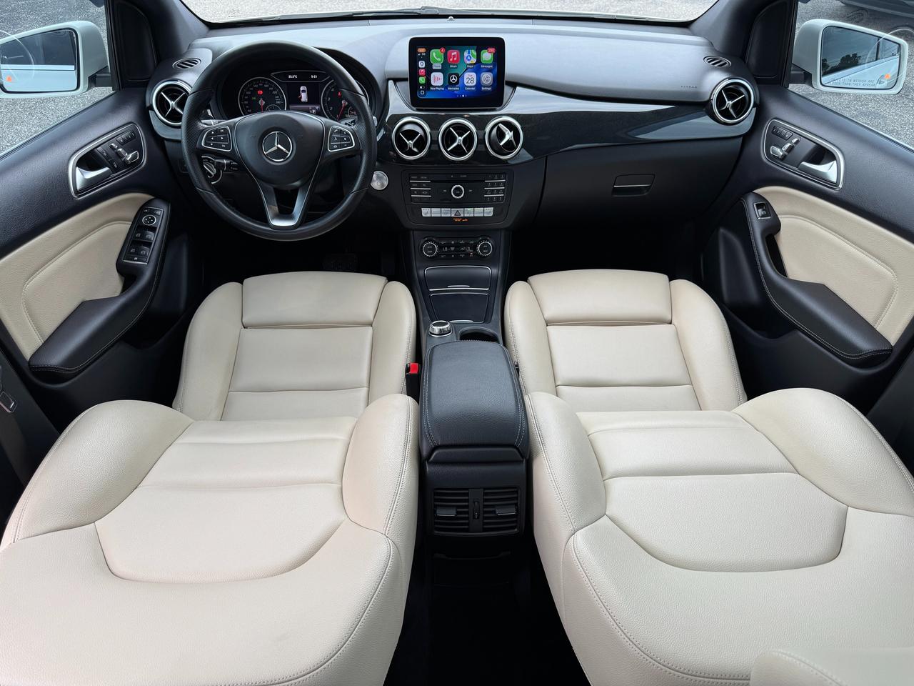 2018 Mercedes-Benz B-Class B250 4MATIC Sports Tourer+CLEAN CARFAX+GPS+Roof Photo