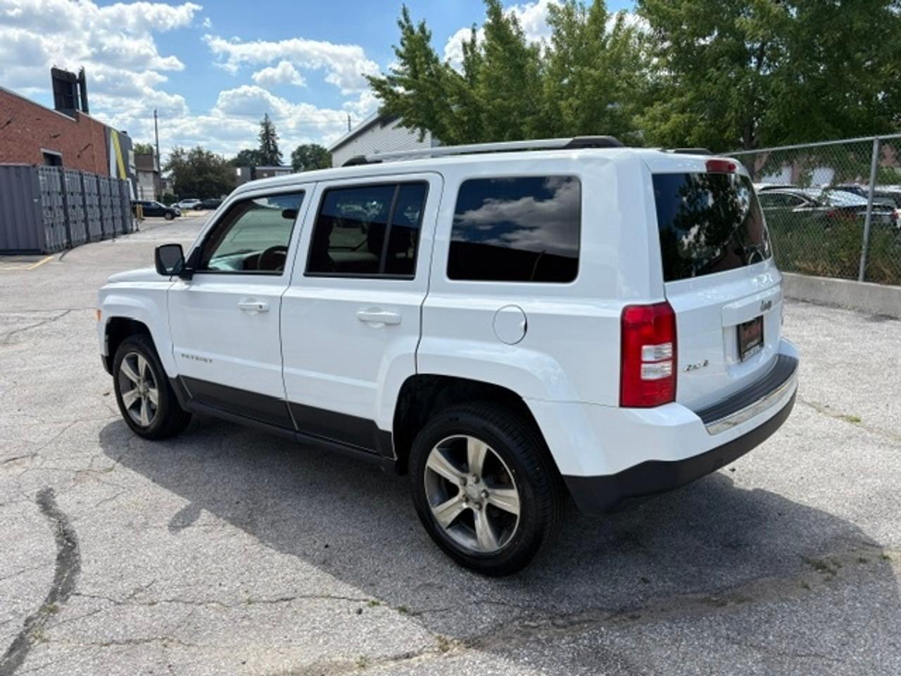 2017 Jeep Patriot 4WD HIGH ALTITUDE ADITION-LEATHER-ROOF-ONLY 83,000KM!! Photo