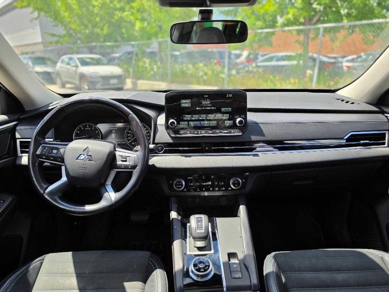 2022 Mitsubishi Outlander SE S-AWC Photo