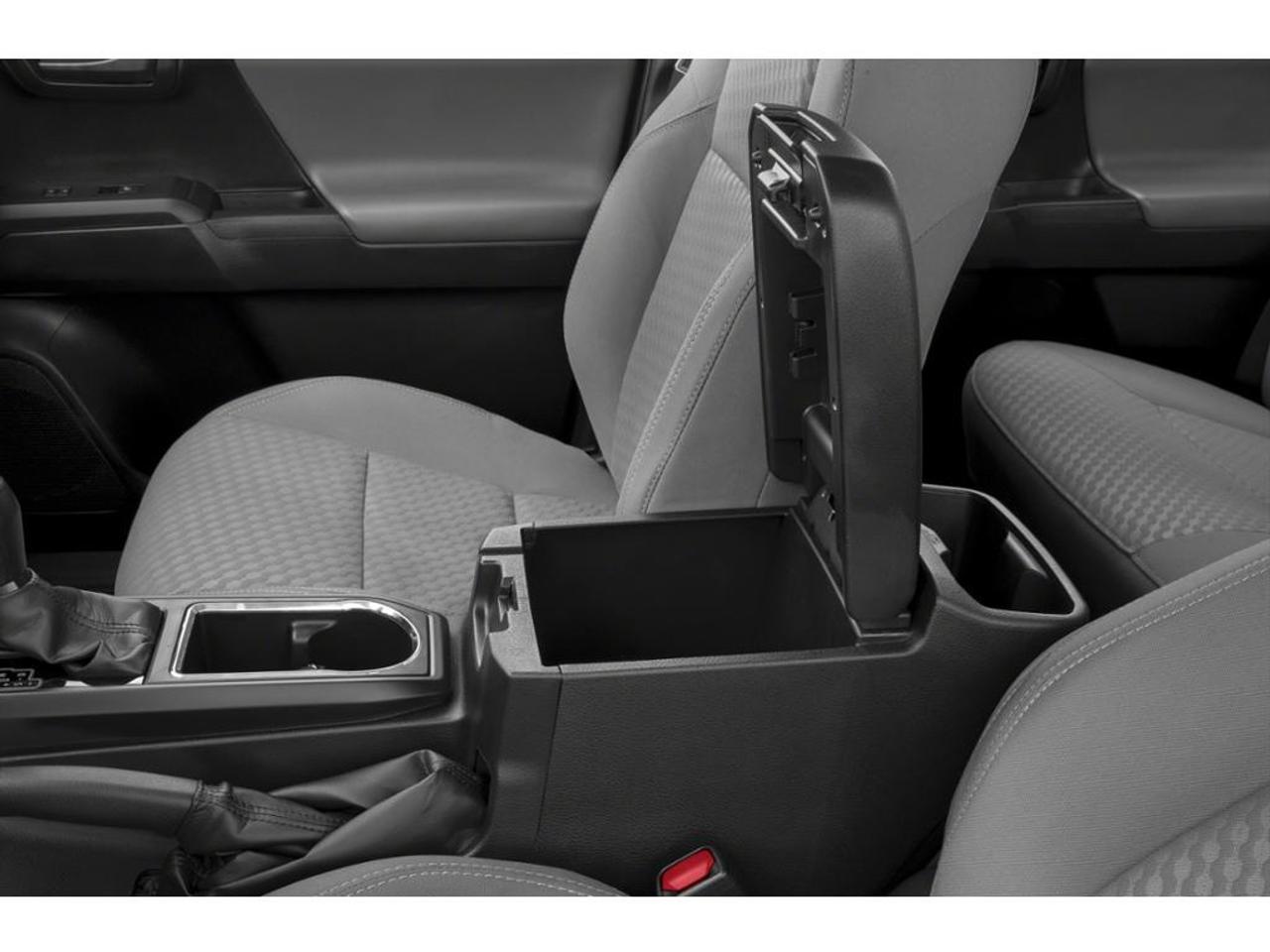 2021 Toyota Tacoma V6 Photo