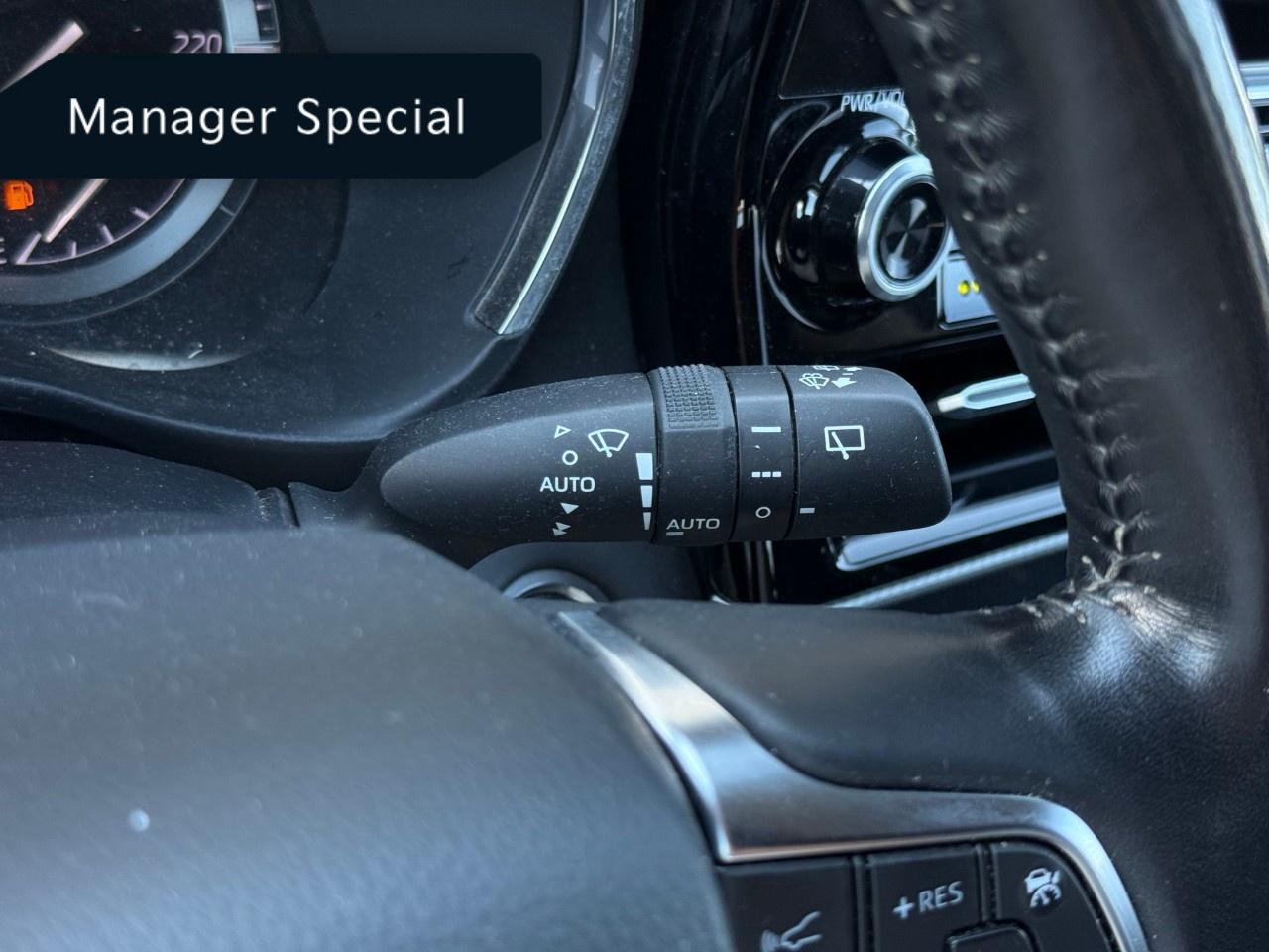 2020 Toyota Highlander LIMITED AWD Photo