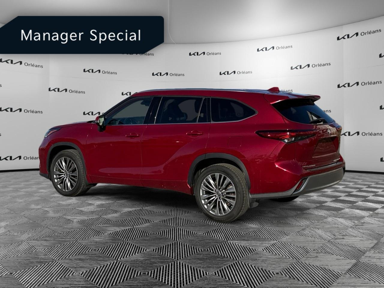2020 Toyota Highlander LIMITED AWD Photo2