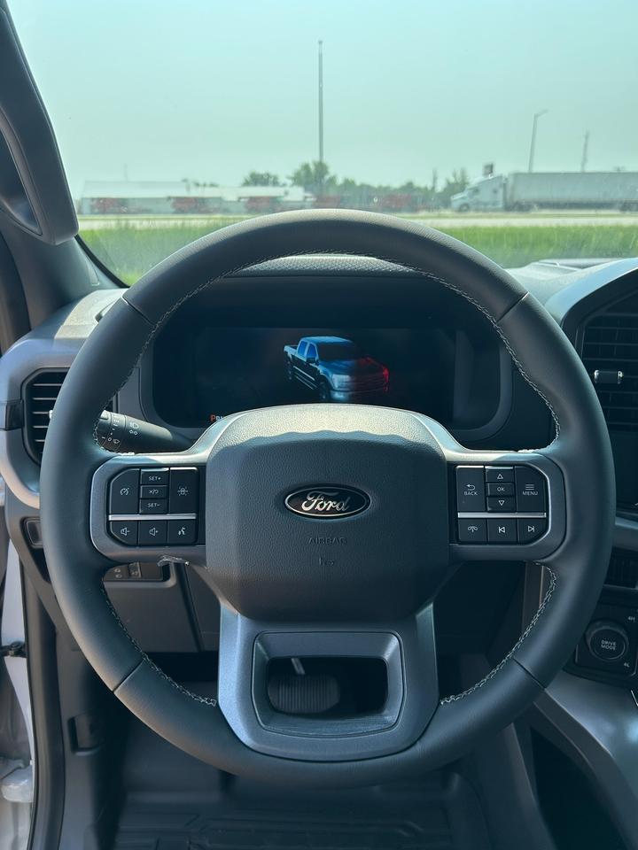 2026 Ford F-150 XLT 4WD SuperCrew 5.5' Box 301A Photo5