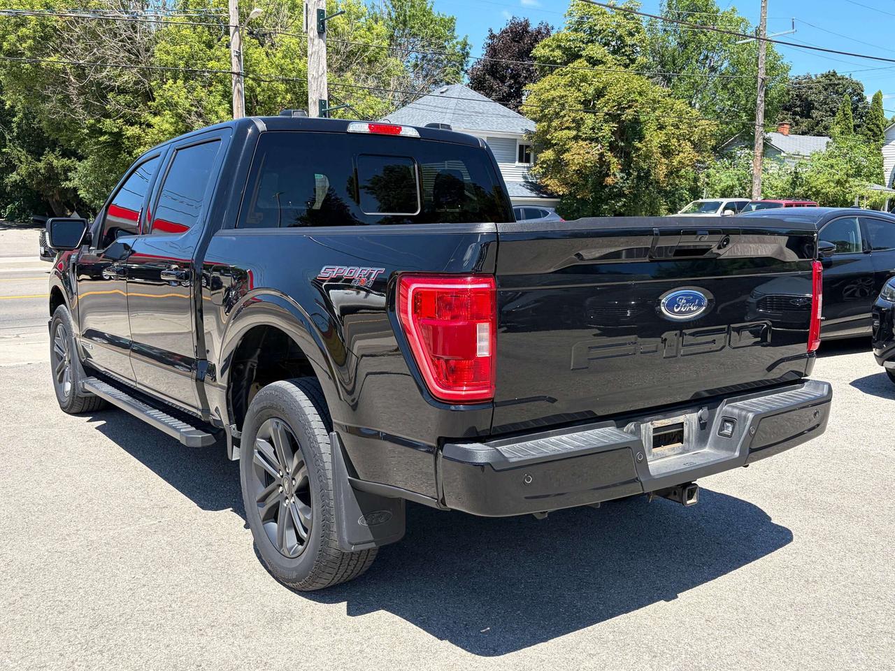 2023 Ford F-150 XLT Hybrid 4WD SuperCrew 5.5' Box Photo