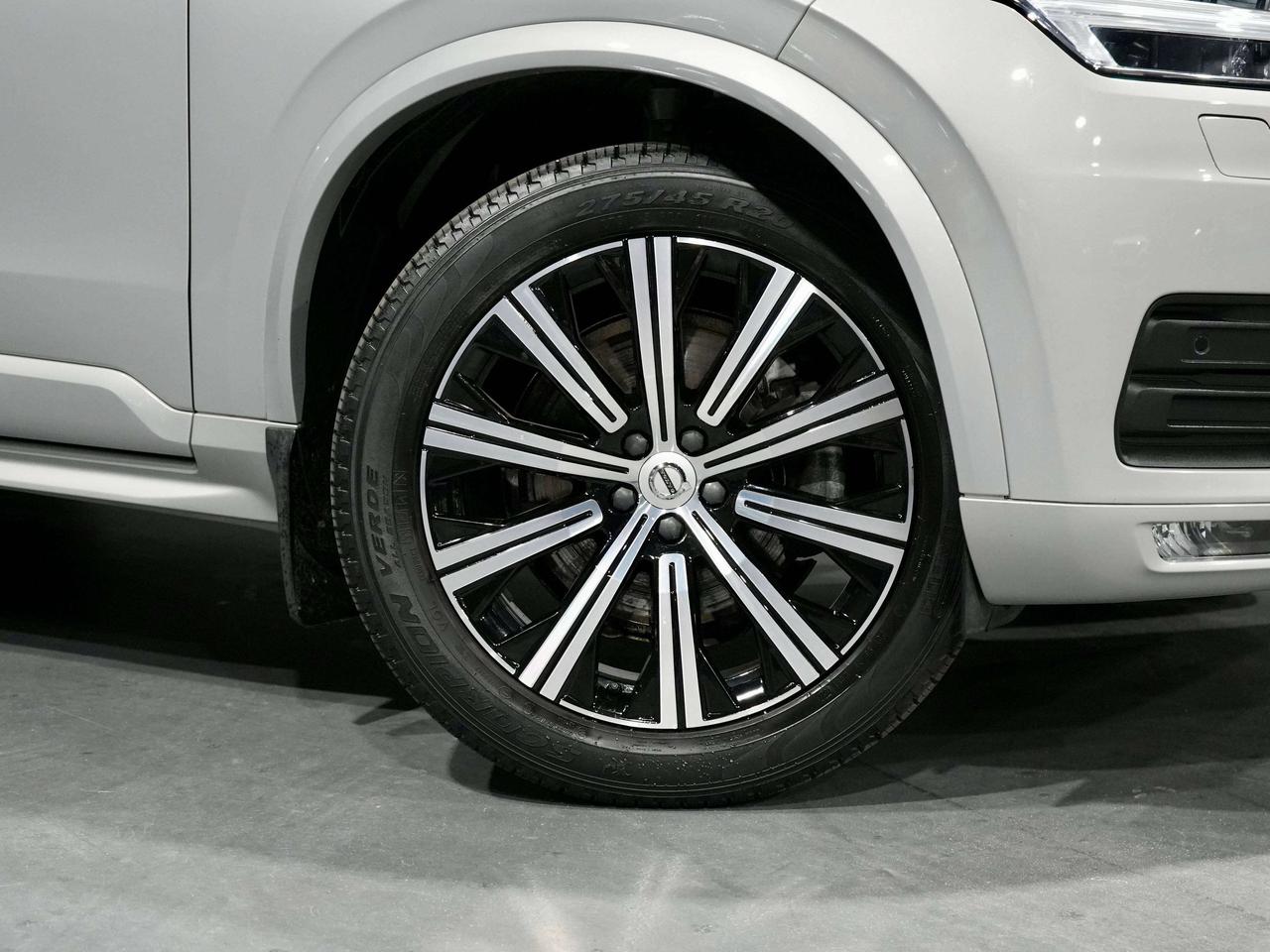 2023 Volvo XC90 CORE|NO ACCIDENT|7 PASSENGER|PANO Photo