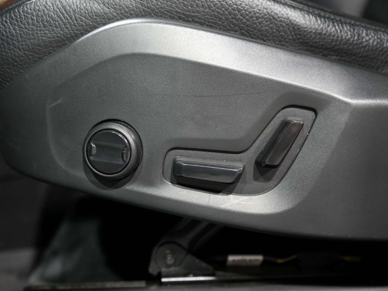 2023 Volvo XC90 CORE|NO ACCIDENT|7 PASSENGER|PANO Photo