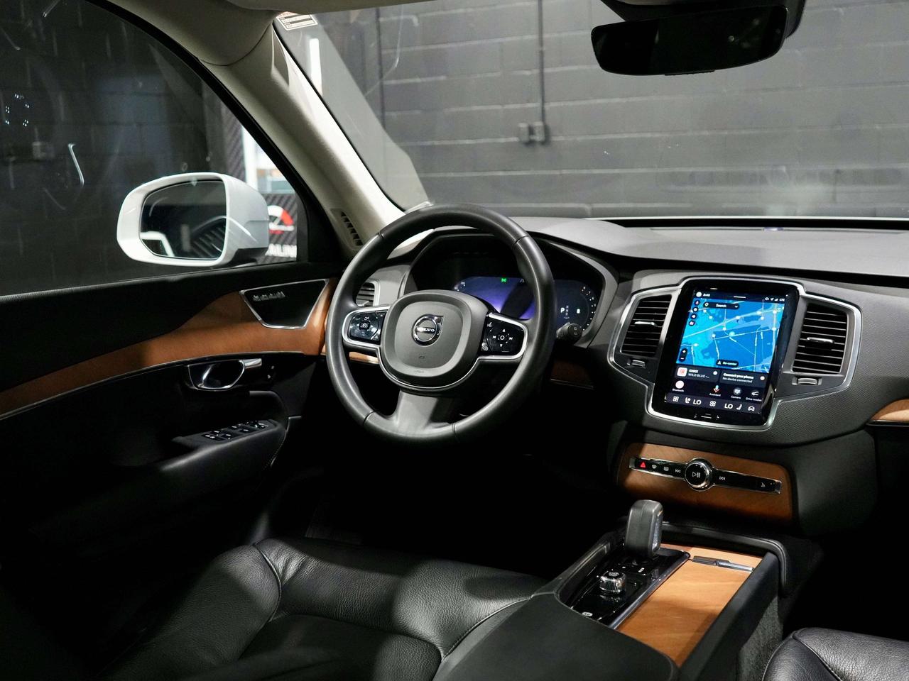 2023 Volvo XC90 CORE|NO ACCIDENT|7 PASSENGER|PANO Photo