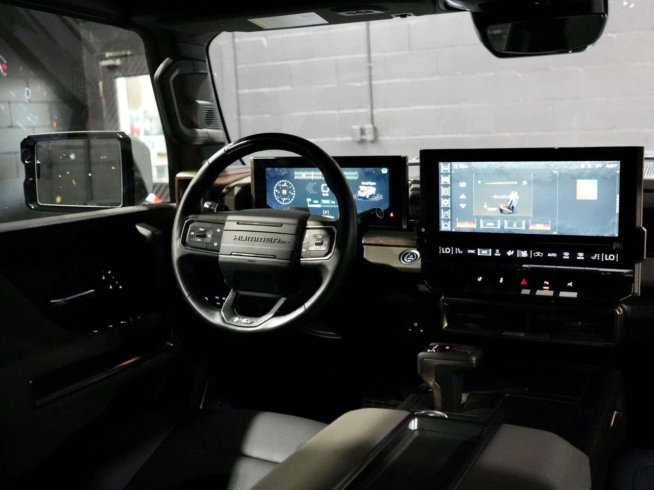 2025 GMC HUMMER EV Pickup 2X|No Accident|BOSE|DRIVER ASSIST|360 CAM Photo