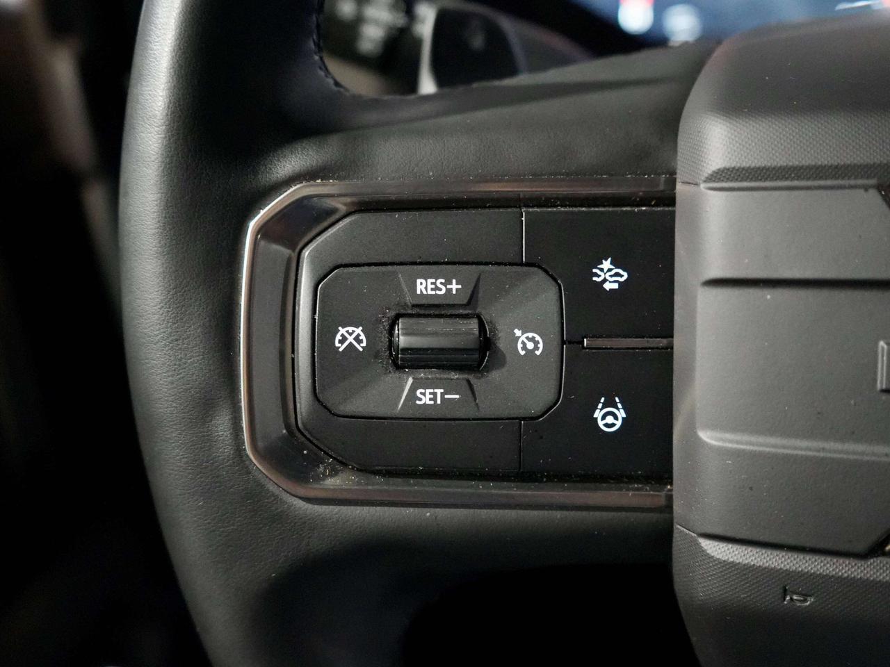 2025 GMC HUMMER EV Pickup 2X|No Accident|BOSE|DRIVER ASSIST|360 CAM Photo