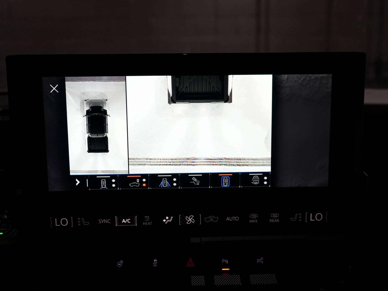 2025 GMC HUMMER EV Pickup 2X|No Accident|BOSE|DRIVER ASSIST|360 CAM Photo