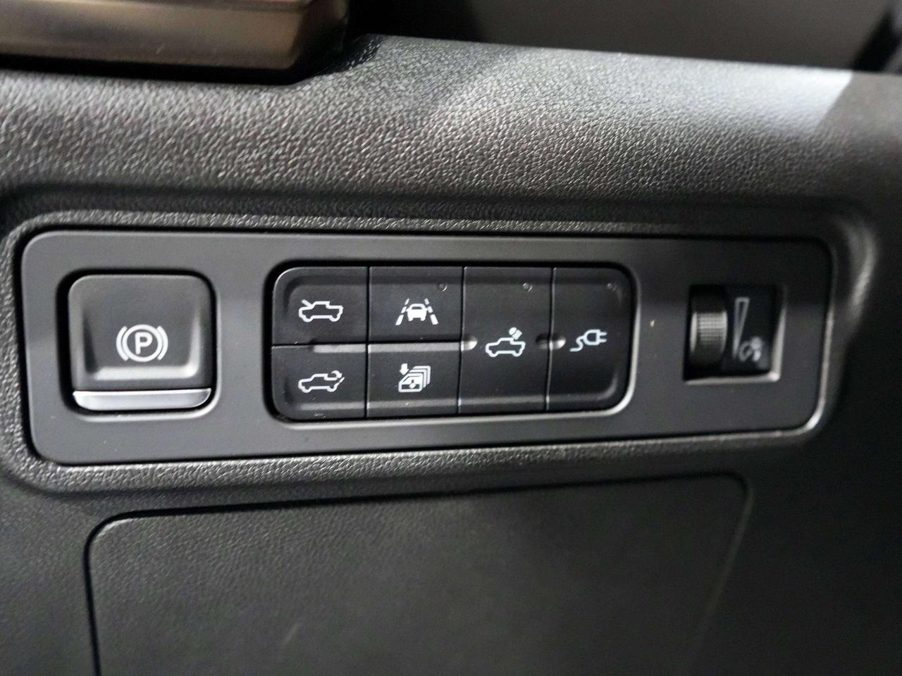 2025 GMC HUMMER EV Pickup 2X|No Accident|BOSE|DRIVER ASSIST|360 CAM Photo