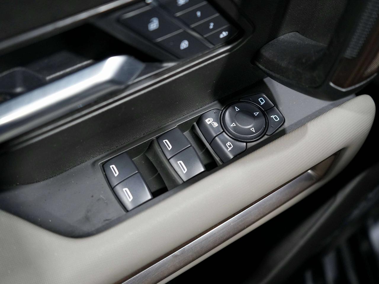 2025 GMC HUMMER EV Pickup 2X|No Accident|BOSE|DRIVER ASSIST|360 CAM Photo