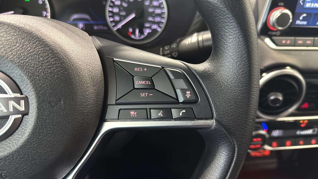 2024 Nissan Sentra SV | CLEAN CARFAX | SUNROOF | CARPLAY | PUSH START Photo