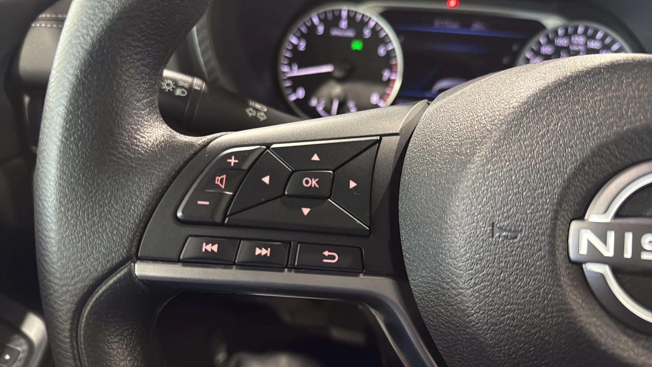 2024 Nissan Sentra SV | CLEAN CARFAX | SUNROOF | CARPLAY | PUSH START Photo