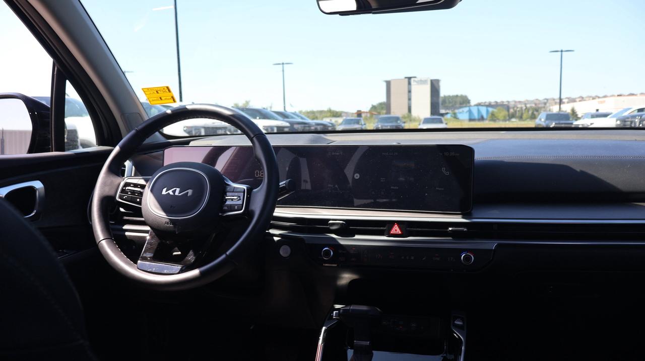 2025 Kia Sorento | AWD | Navigation System Photo