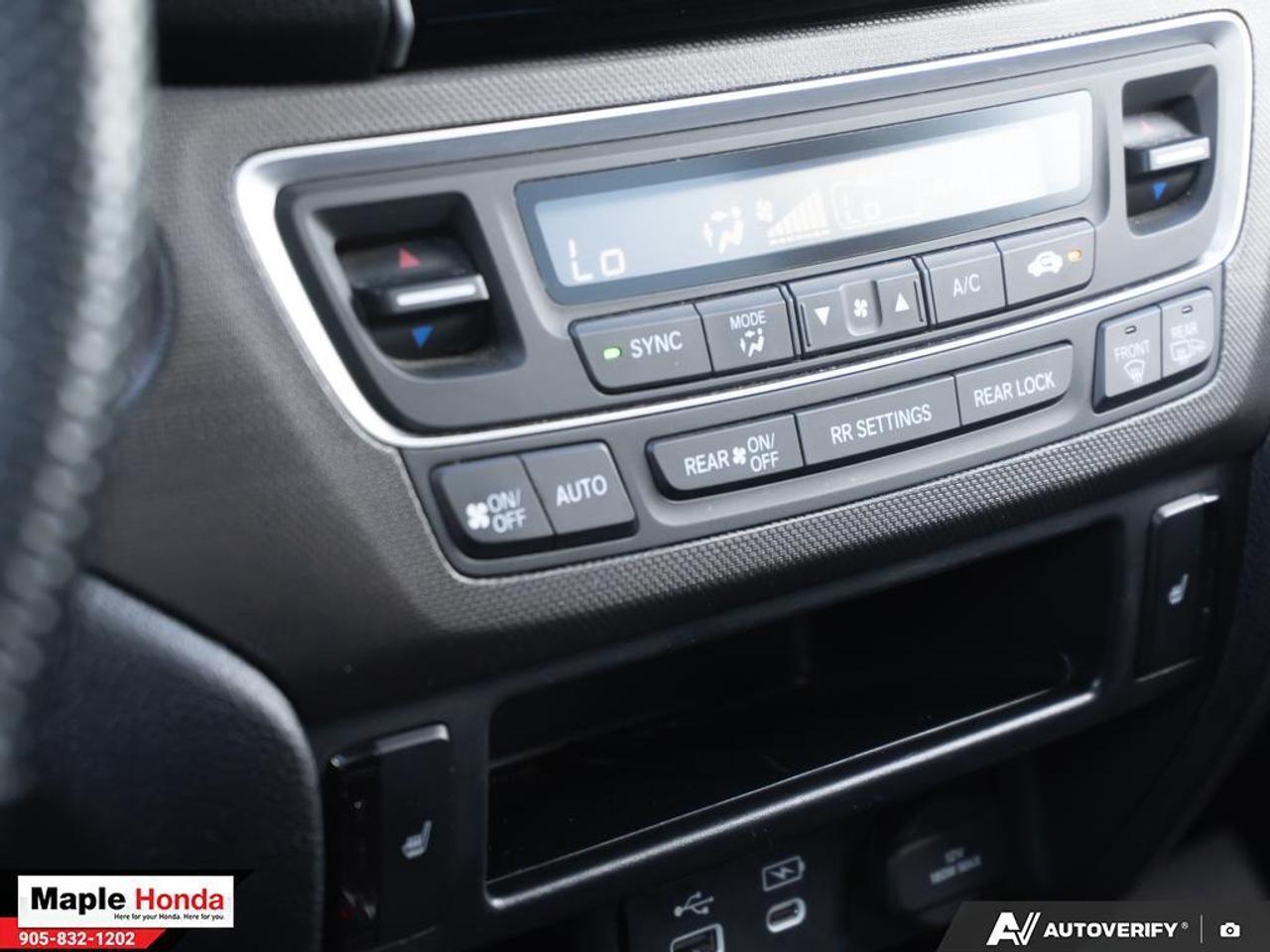 2024 Honda Passport Leather Seats| Sunroof| Apple Car Play| Android Au Photo