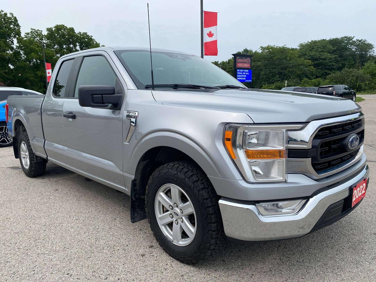 2022 Ford F-150 XLT, RWD, 6.5 FT BOX, BACK UP CAMERA, CLEAN CARFAX Photo