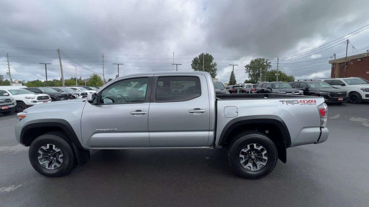 2023 Toyota Tacoma TRD OFF ROAD PREMIUM 4X4 | LEATHER | SUNROOF | NAV Photo