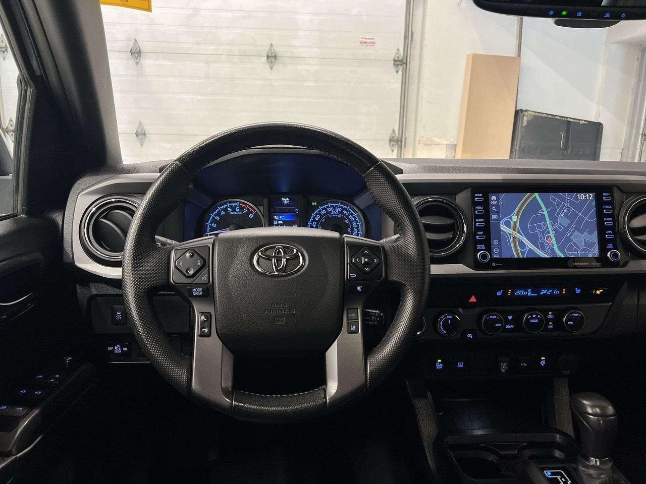 2023 Toyota Tacoma TRD OFF ROAD PREMIUM 4X4 | LEATHER | SUNROOF | NAV Photo