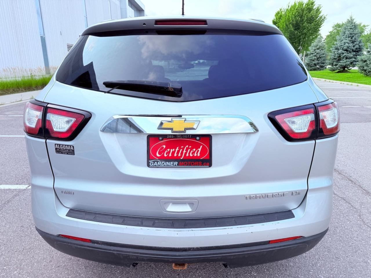 2014 Chevrolet Traverse LS 4dr SUV AWD (3.6L 6cyl 6A) Photo