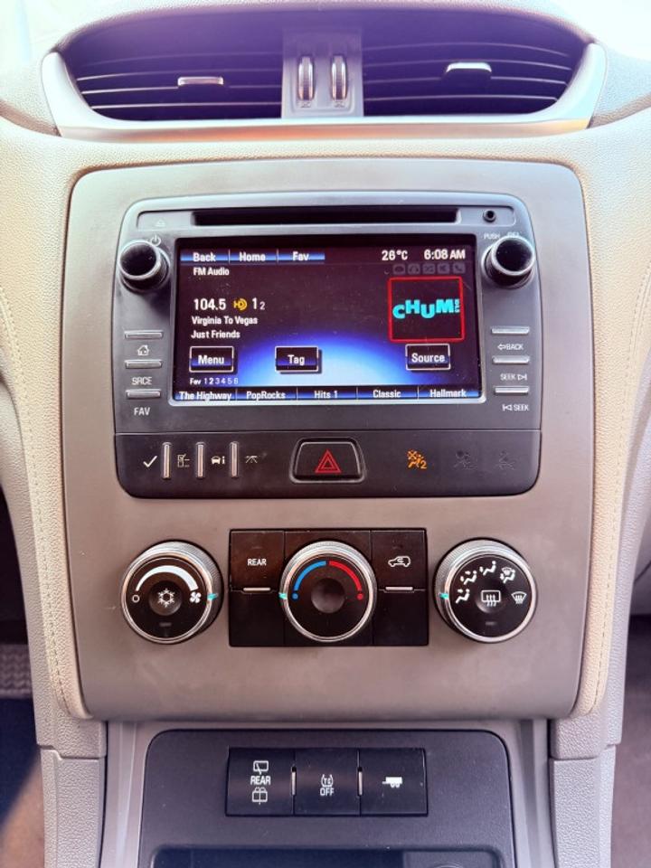 2014 Chevrolet Traverse LS 4dr SUV AWD (3.6L 6cyl 6A) Photo