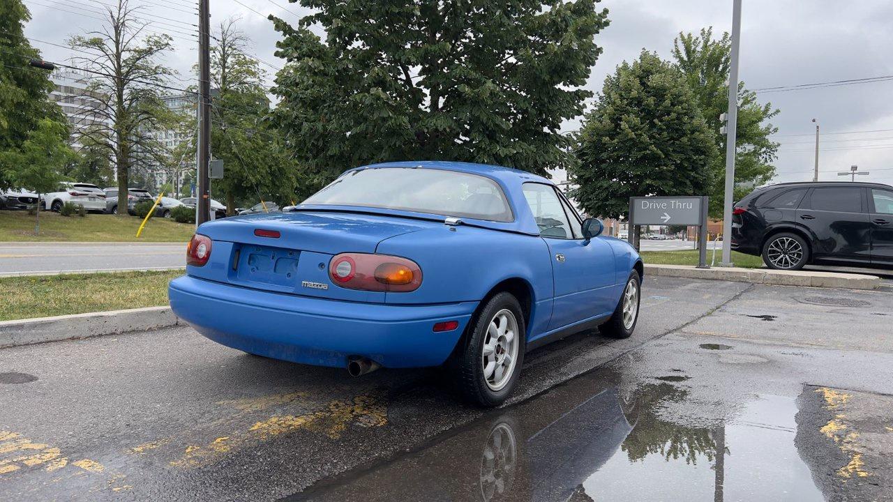 1990 Mazda Miata MX-5 Base Photo