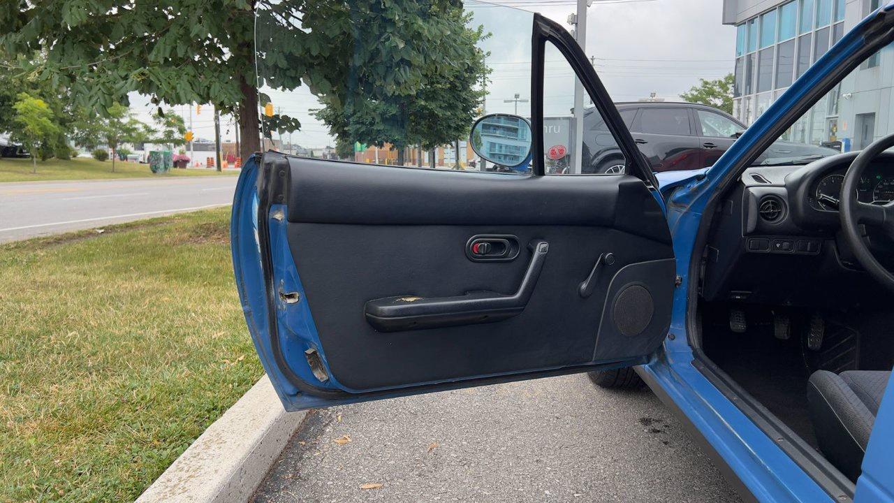 1990 Mazda Miata MX-5 Base Photo