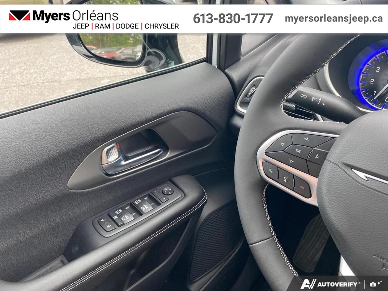 2027 Dodge Grand Caravan SXT Photo