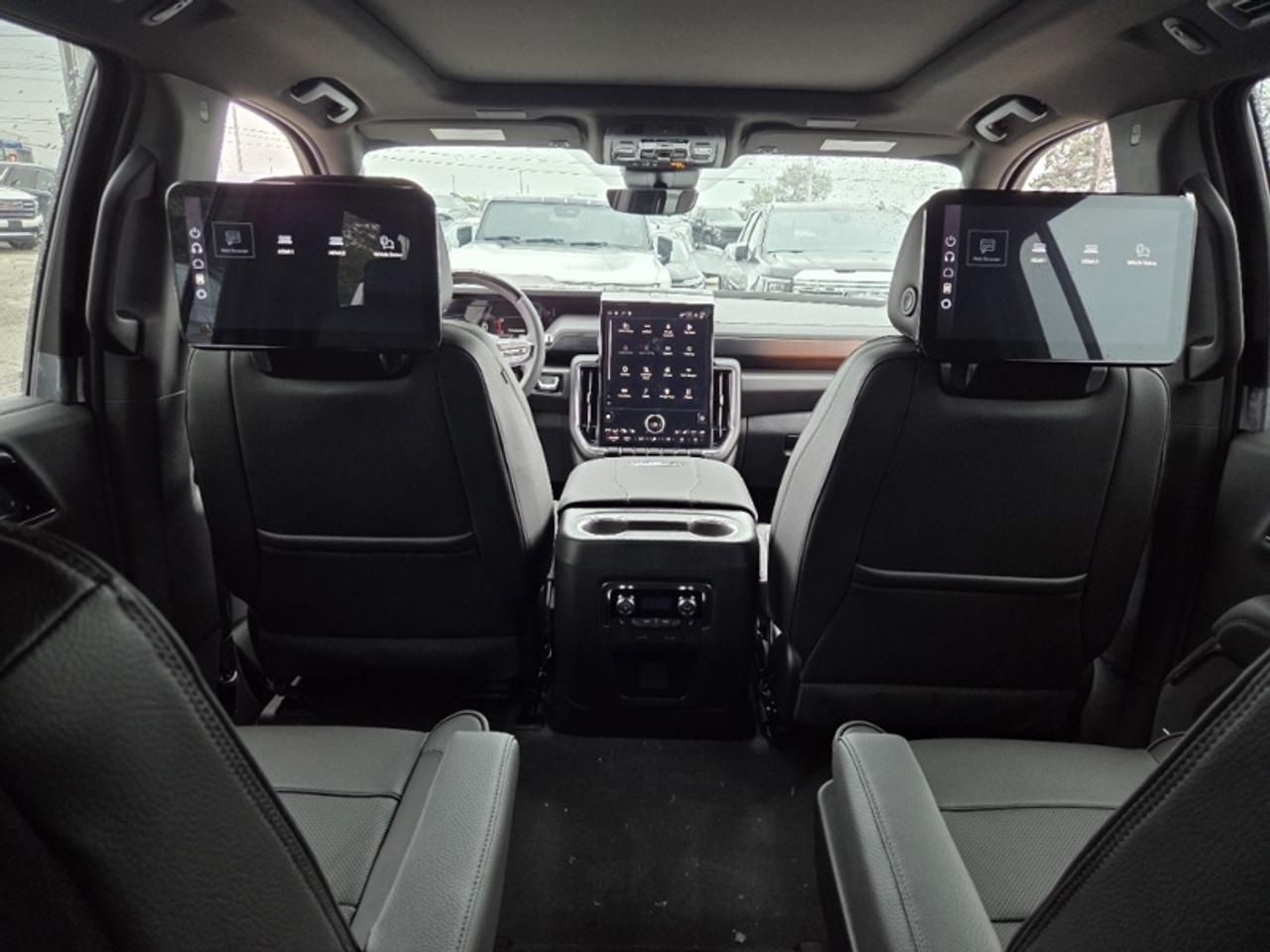 2026 GMC Yukon XL Denali  DURAMAX DIESEL | DENALI RESERVE | SUPER CRUISE | BLACK APPEARANCE | 22" WHEELS Photo