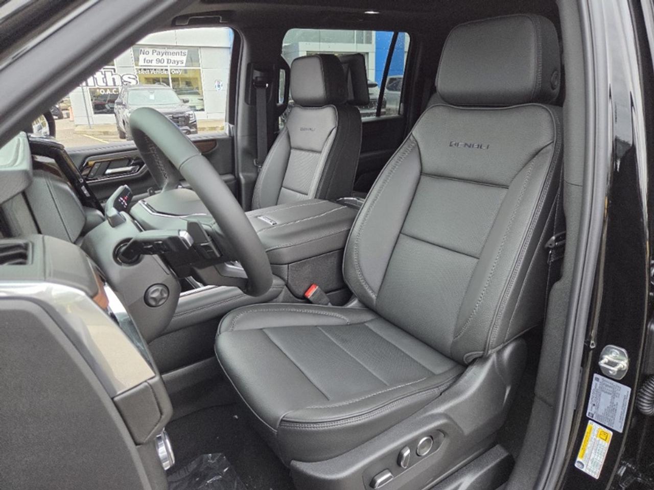 2026 GMC Yukon XL Denali  DURAMAX DIESEL | DENALI RESERVE | SUPER CRUISE | BLACK APPEARANCE | 22" WHEELS Photo