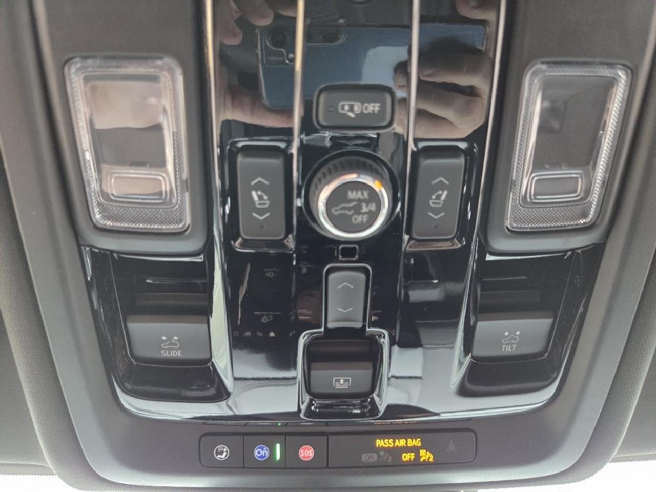2026 GMC Yukon XL Denali  DURAMAX DIESEL | DENALI RESERVE | SUPER CRUISE | BLACK APPEARANCE | 22" WHEELS Photo