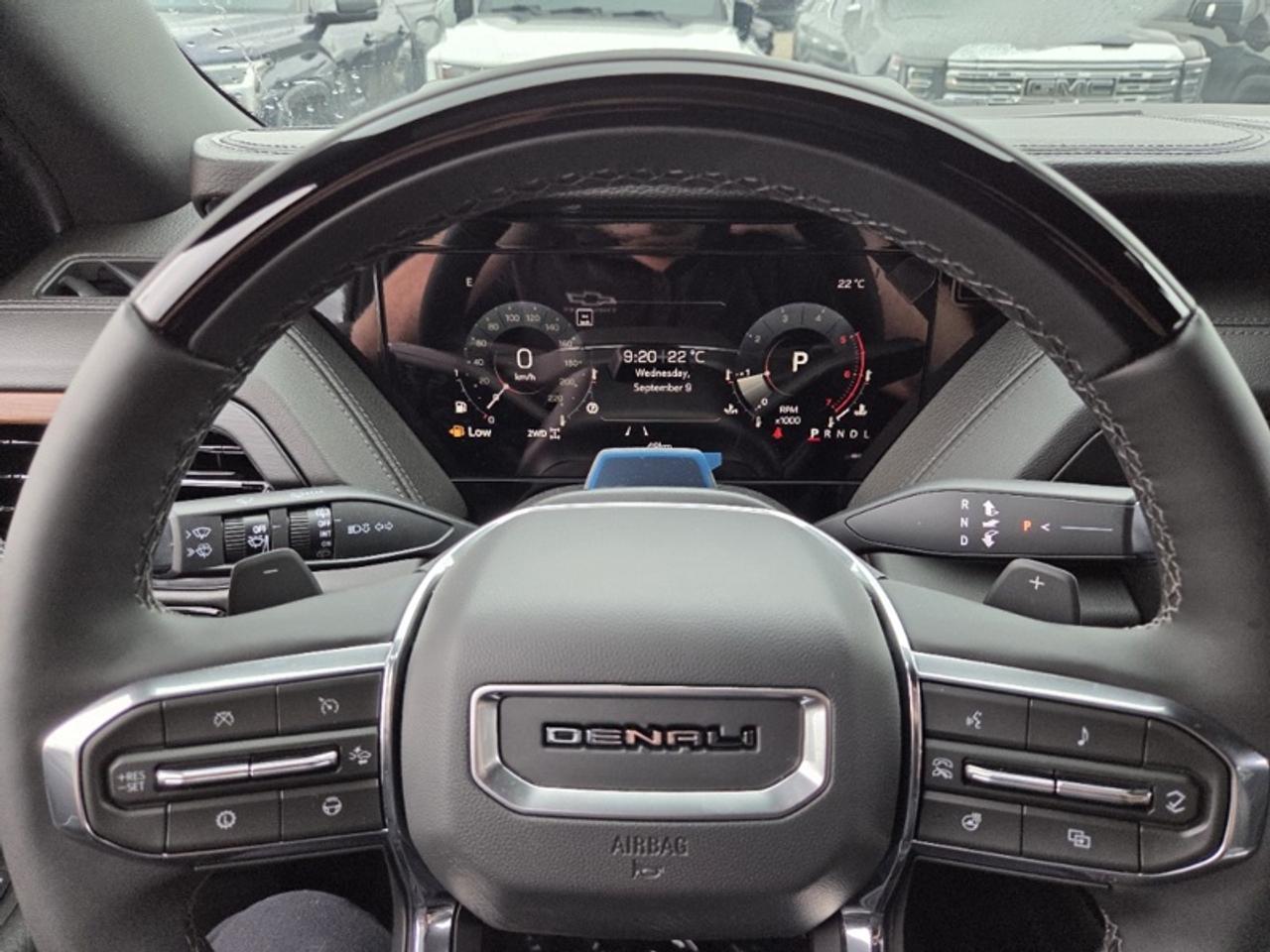 2026 GMC Yukon XL Denali  DURAMAX DIESEL | DENALI RESERVE | SUPER CRUISE | BLACK APPEARANCE | 22" WHEELS Photo