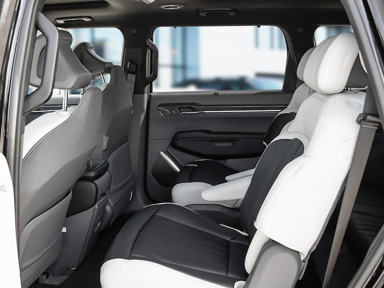 2026 Kia EV9 Land AWD w/ GT-Line Photo