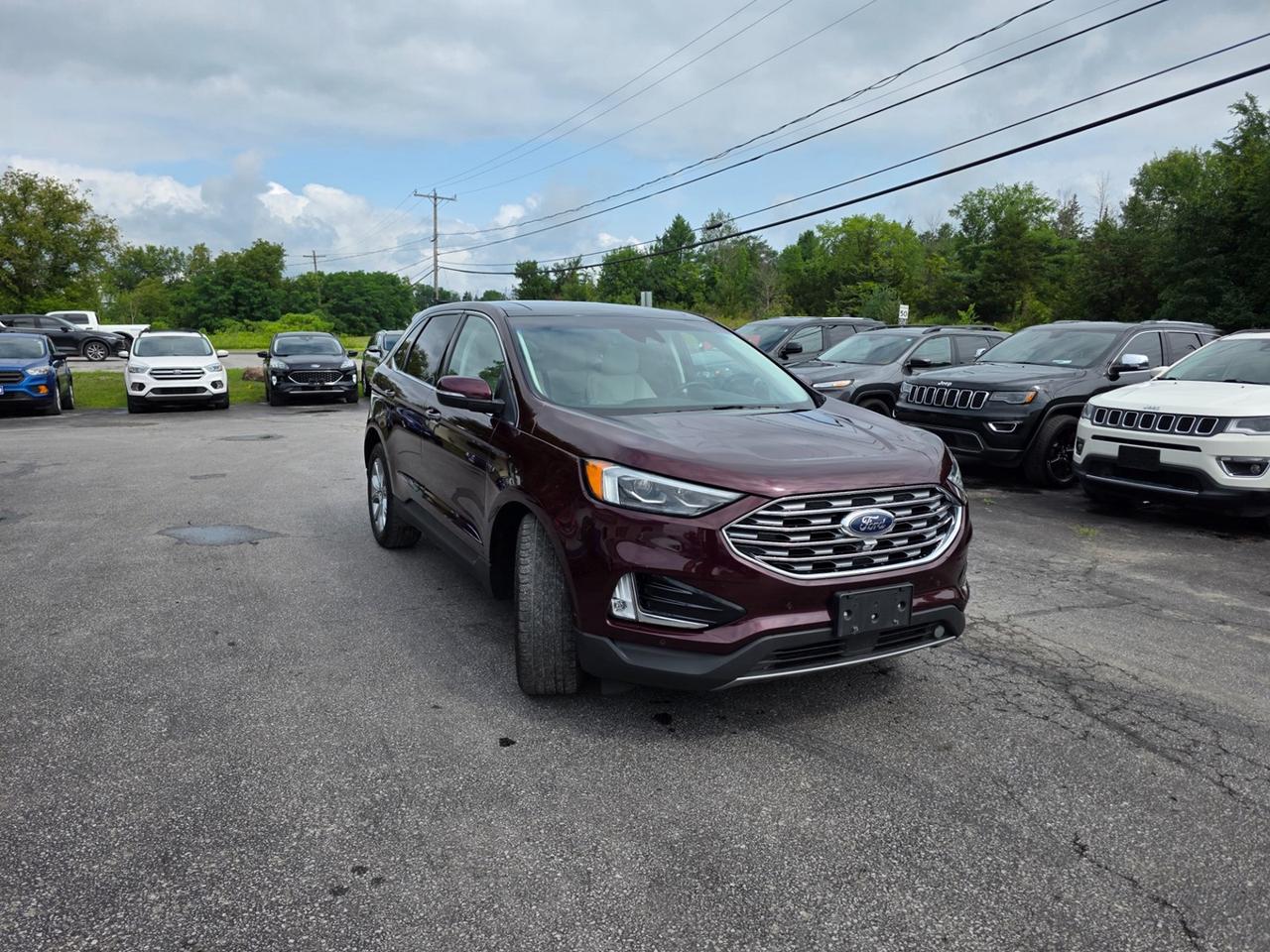 2019 Ford Edge Titanium AWD Photo
