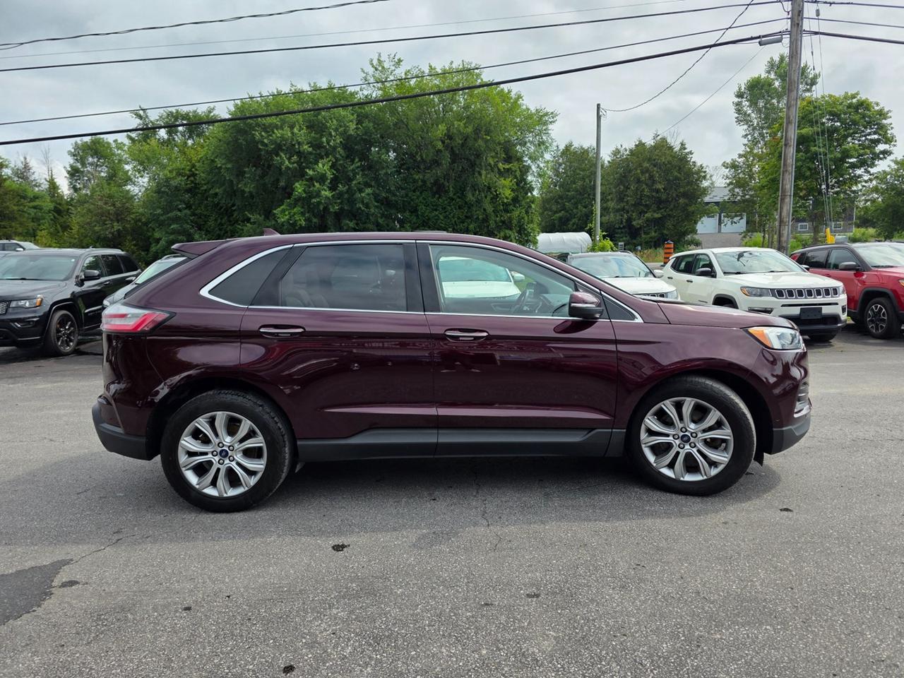 2019 Ford Edge Titanium AWD Photo