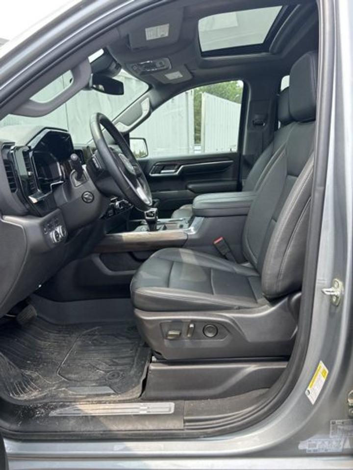 2024 GMC Sierra 1500 SLT X31 Off Road Crew Cab 6' Box 4WD | No Accidents Photo2
